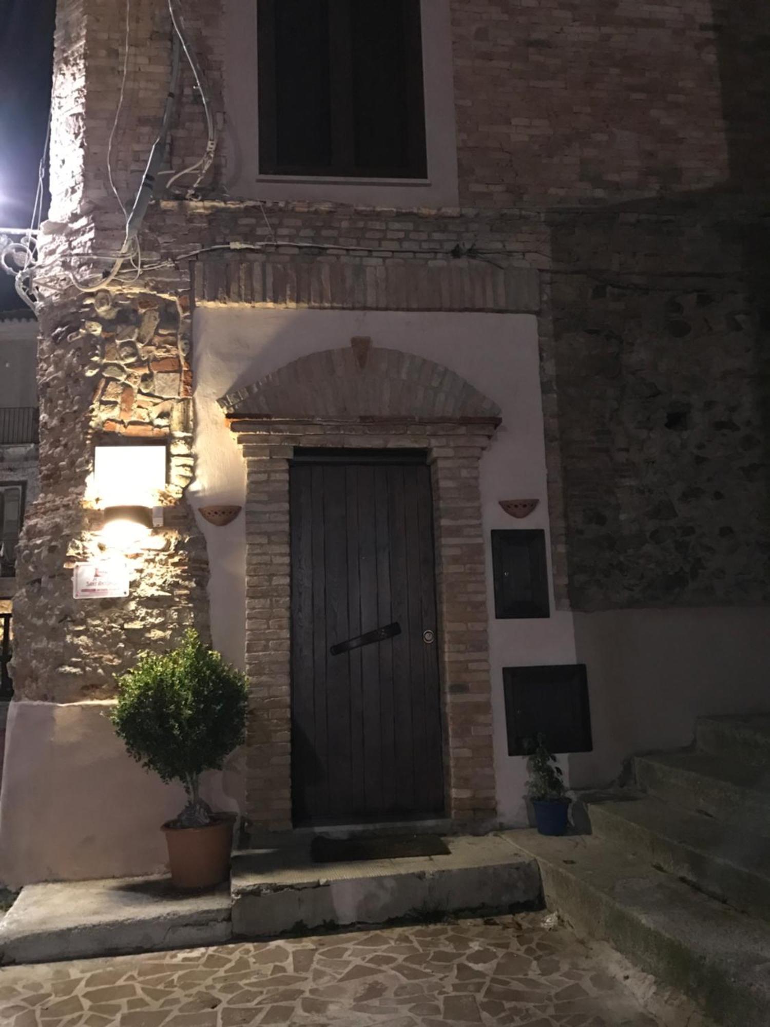 B&B S.Antonio Джоя Тауро Екстериор снимка