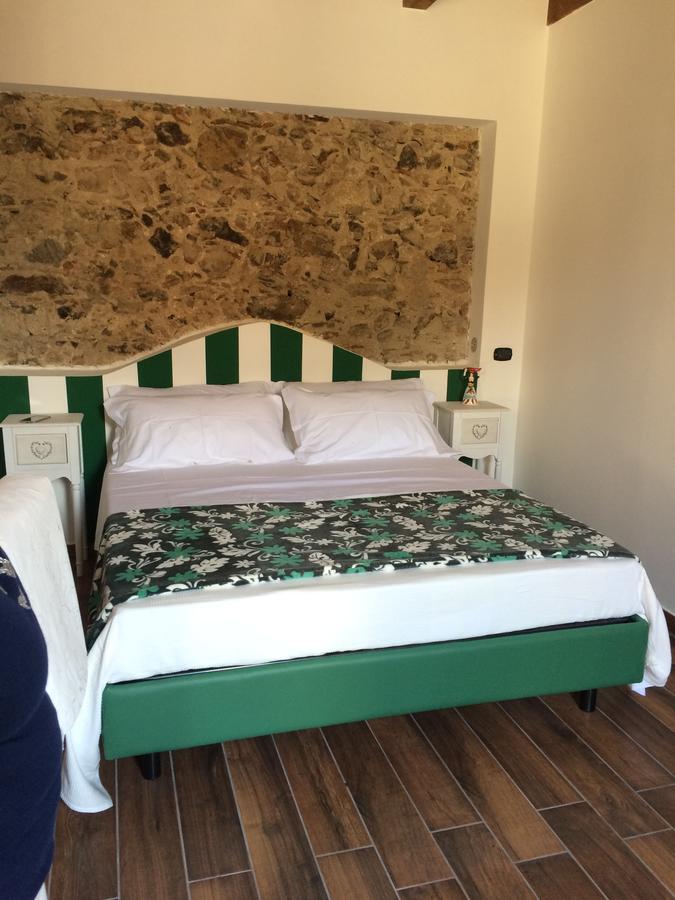 B&B S.Antonio Джоя Тауро Екстериор снимка